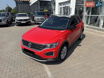 Авто Volkswagen T-Roc 2019 № 7844840