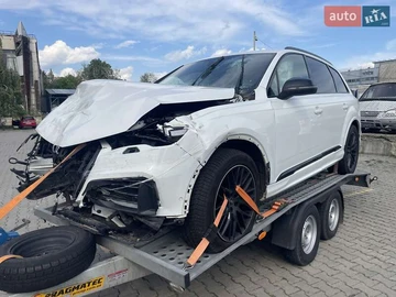 Авто Audi Q7 2022 № 7844879