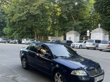 Авто Volkswagen Passat 2000 № 7844931