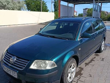 Авто Volkswagen Passat 2001 № 7844937