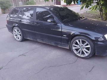 Авто BMW 3 Series 2000 № 7844941