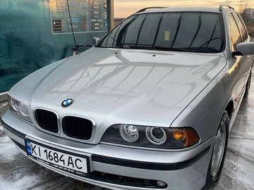 Авто BMW 5 Series 2002 № 7845018