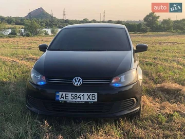 Авто Volkswagen Polo 2012 № 7845049