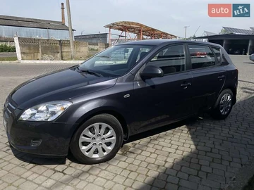 Авто KIA Ceed 2008 № 7845056
