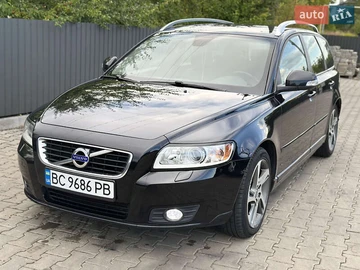 Авто Volvo V50 2011 № 7845086