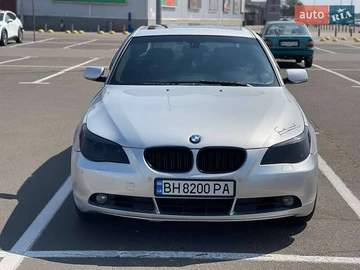 Авто BMW 5 Series 2004 № 7845087