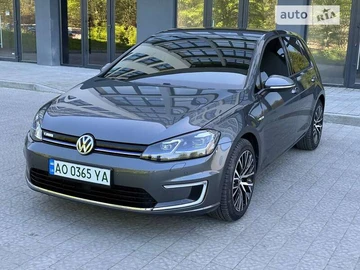 Авто Volkswagen E-Golf 2018 № 7845215
