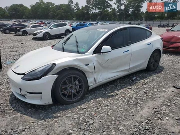 Авто Tesla Model 3 2023 № 7845248