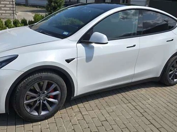 Авто Tesla Model Y 2021 № 7845275