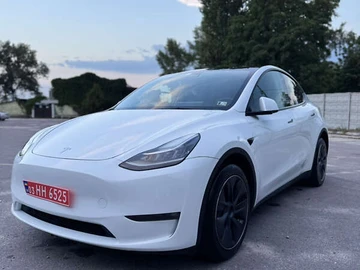 Авто Tesla Model Y 2022 № 7845307