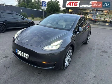 Авто Tesla Model Y 2024 № 7845330