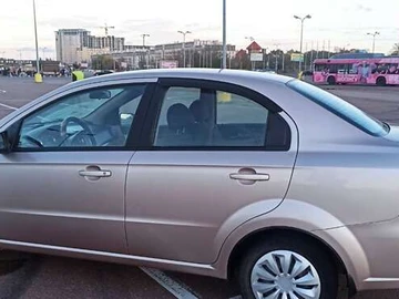 Авто Chevrolet Aveo 2007 № 7845441