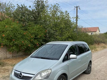 Авто Opel Zafira 2009 № 7845503