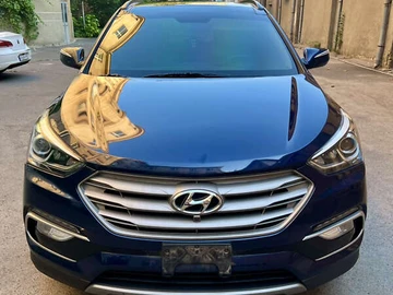 Авто Hyundai Santa Fe 2017 № 7845796