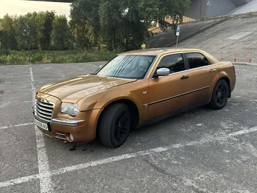 Авто Chrysler 300C 2005 № 7845980