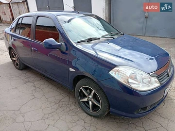 Авто Renault Clio Symbol 2010 № 7846000