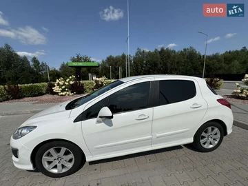Авто Peugeot 308 2011 № 7846096