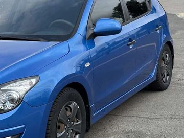 Авто Hyundai I30 2010 № 7846172