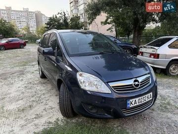 Авто Opel Zafira 2013 № 7846176
