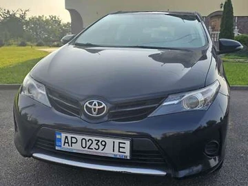 Авто Toyota Auris 2013 № 7846193