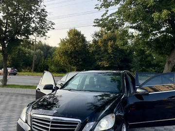 Авто Mercedes E-Class 2010 № 7846261