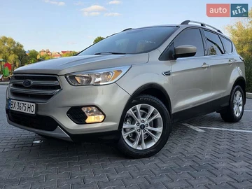 Авто Ford Escape 2017 № 7846270
