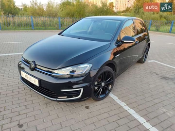 Авто Volkswagen E-Golf 2019 № 7846338