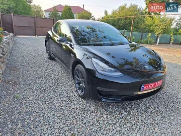 Авто Tesla Model 3 2018 № 7846396