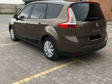 Авто Renault Grand Scenic 2010 № 7846416