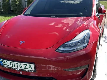 Авто Tesla Model 3 2019 № 7846453