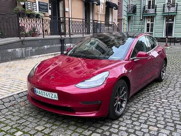 Авто Tesla Model 3 2019 № 7846543