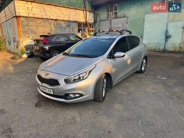 Авто KIA Ceed 2014 № 7846592