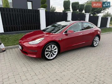 Авто Tesla Model 3 2018 № 7846602