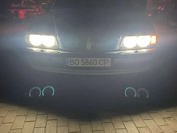 Авто BMW 7 Series 2001 № 7846620