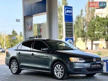Авто Volkswagen Jetta 2014 № 7846668