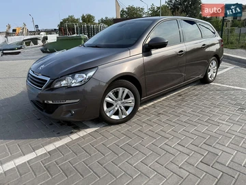 Авто Peugeot 308 2015 № 7846833