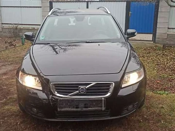 Авто Volvo V50 2009 № 7846917