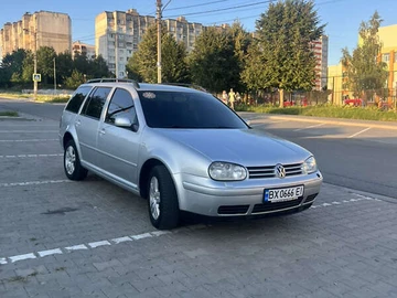 Авто Volkswagen Golf 2002 № 7846933