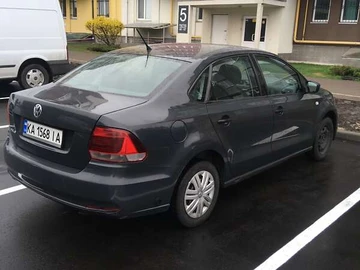 Авто Volkswagen Polo 2017 № 7846987