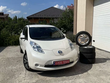 Авто Nissan Leaf 2014 № 7847005