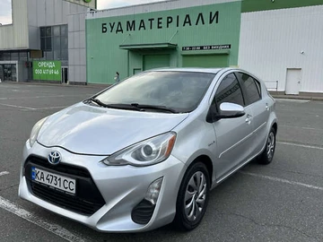 Авто Toyota Prius C 2015 № 7847036