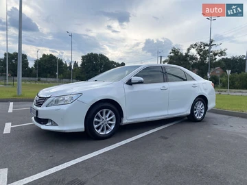 Авто Toyota Camry 2013 № 7847049
