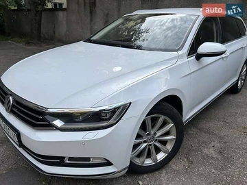 Авто Volkswagen Passat 2016 № 7847428