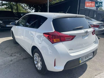 Авто Toyota Auris 2015 № 7847727