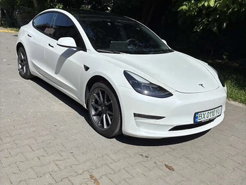 Авто Tesla Model 3 2022 № 7847839
