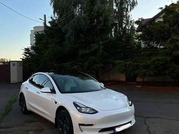 Авто Tesla Model 3 2022 № 7847851