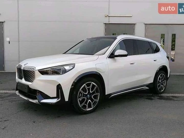 Авто BMW Ix1 2023 № 7847865
