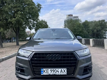 Авто Audi Q7 2018 № 7847882