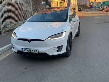 Авто Tesla Model X 2016 № 7847895