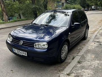 Авто Volkswagen Golf 2000 № 7847967